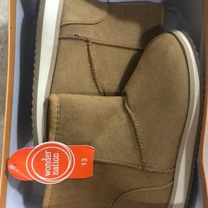 Wonder Nation Cozy Faux Shearling Boot, Chestnut Color, Size 13